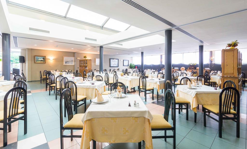 El Patio Otel La Almunia de Doña Godina Dış mekan fotoğraf