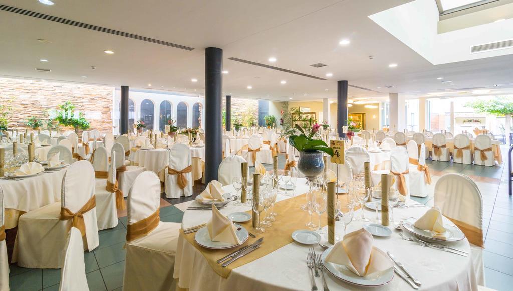 El Patio Otel La Almunia de Doña Godina Dış mekan fotoğraf