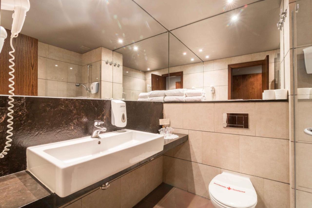 El Patio Otel La Almunia de Doña Godina Dış mekan fotoğraf