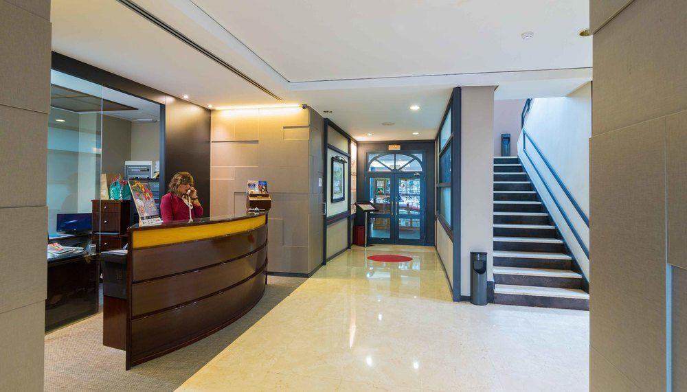 El Patio Otel La Almunia de Doña Godina Dış mekan fotoğraf